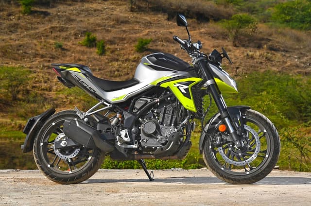 2 reasons to buy Hero Xtreme 250R and 2 to skip