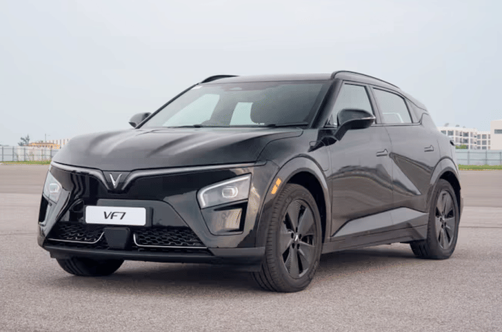 Vinfast VF7 exterior