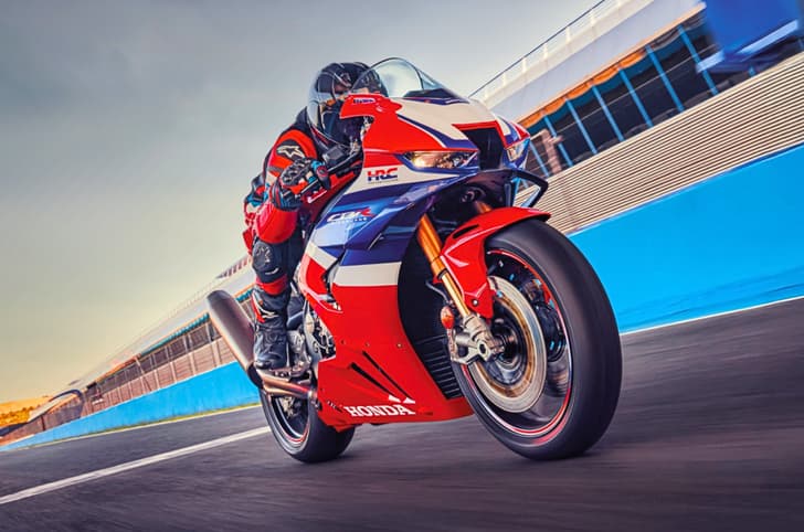 Honda CBR1000RR-R Fireblade returns to India at Rs 28.99 lakh