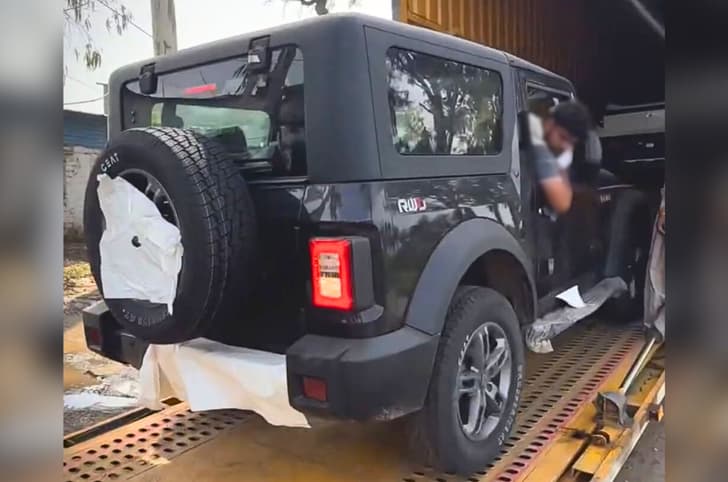 Mahindra Thar facelift interior spied with larger touchscreen