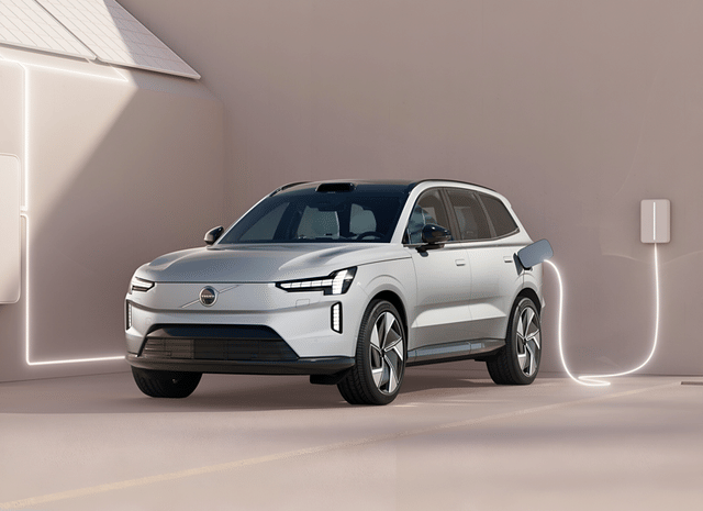 Volvo EX90 flagship EV gets hardware and software upgrades