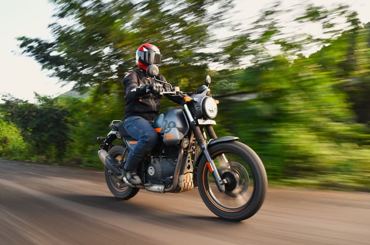 Royal Enfield Scram 440 front three fourth tracking  shot