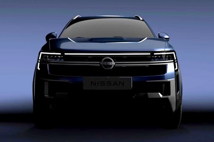 Nissan Tekton front head on Nissan Tekton front head on