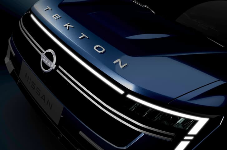 Nissan Tekton lettering on bonnet
