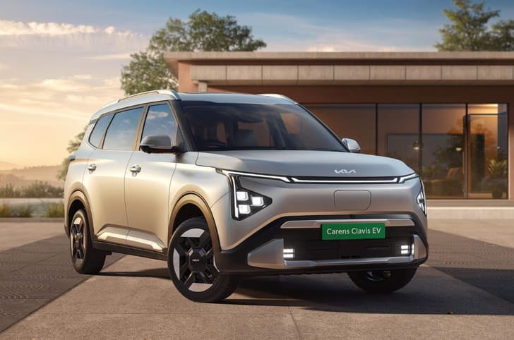 Kia Carens Clavis EV HTX E price 