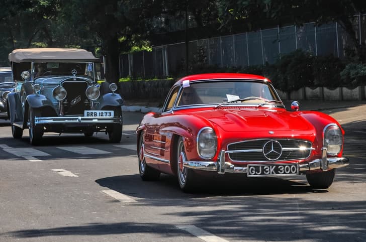 Mercedes Benz Classic Car Rally SL leads the convoy