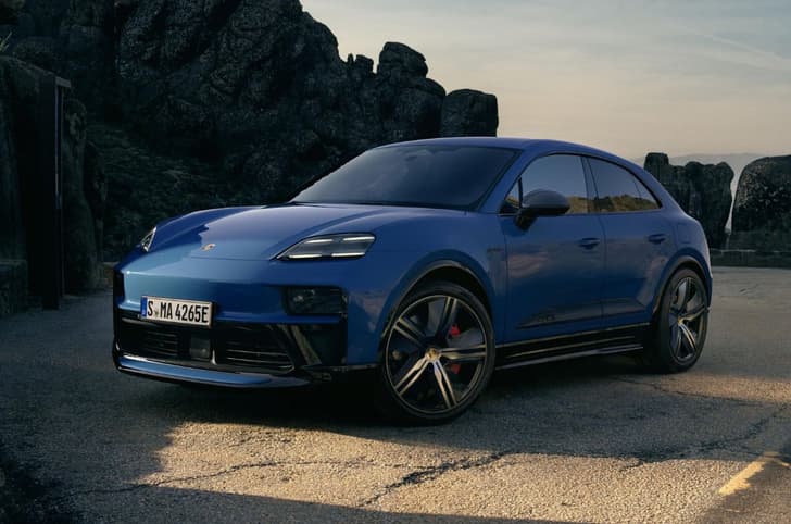 Porsche Macan GTS Electric front three quarter left