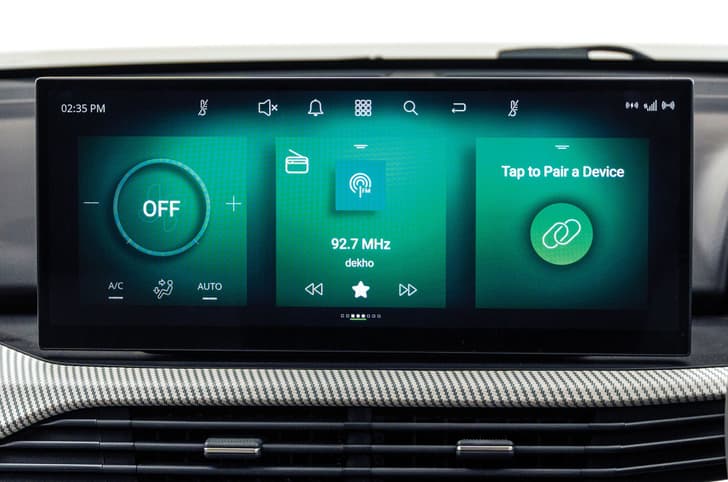 Tata Harrier EV infotainment touchscreen Tata Harrier EV infotainment touchscreen