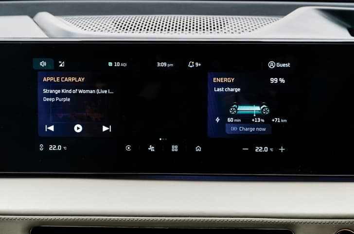 Mahindra XEV 9e infotainment touchscreen Mahindra XEV 9e infotainment touchscreen