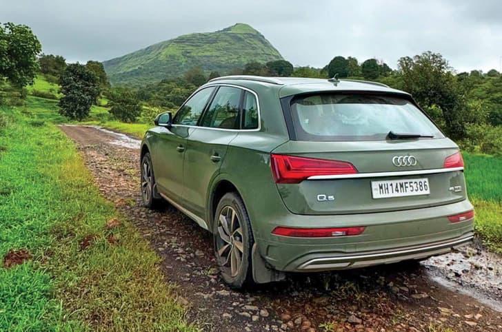 Audi Q5 rear