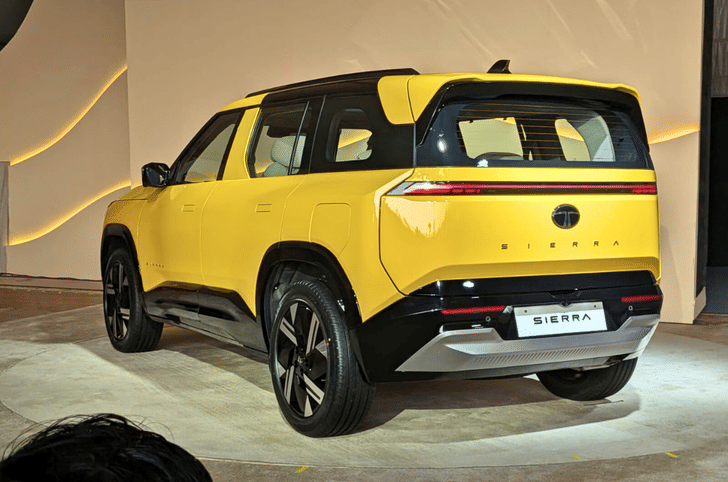 Tata Sierra rear