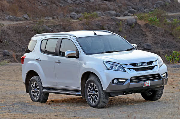 All ladder-frame SUVs and MPV under Rs 50 lakh