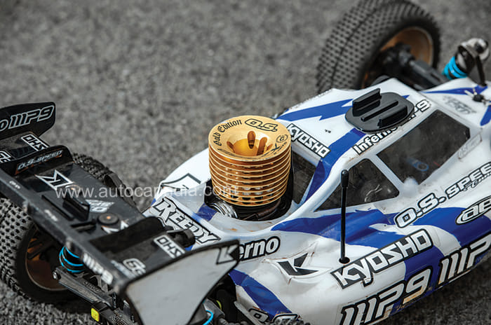 Go-Kart vs RC car: Track battle