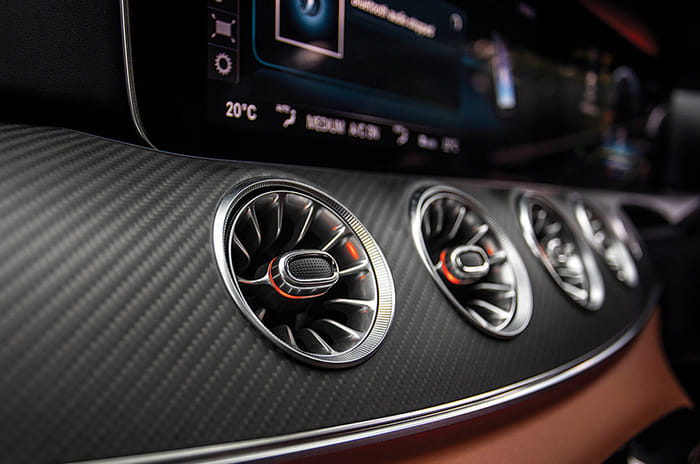 Mercedes-AMG C 63, GT 4-Door: Fly By Wire