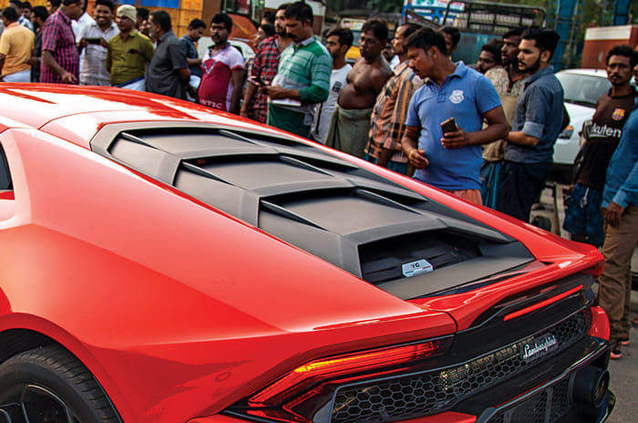 Southern Comfort:  A Lamborghini Huracán Evo in Kozhikode