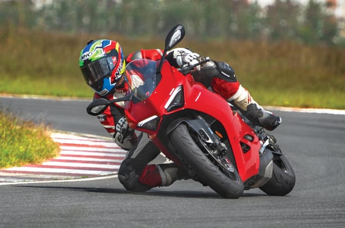 Autocar track day: India's best riding bikes 2021