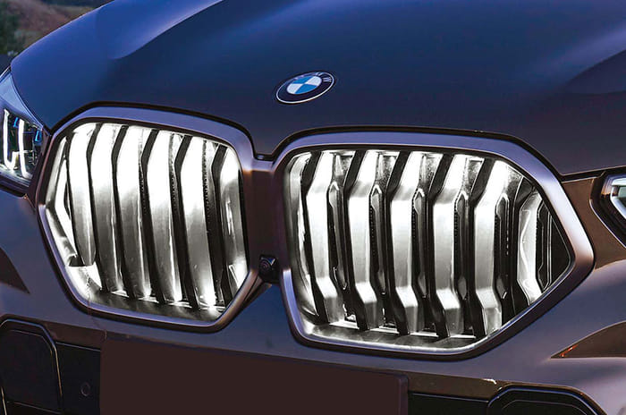 Lighting Tech: Play of Lights