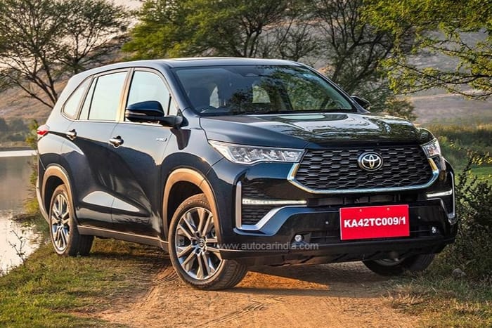 10 most affordable SUVs, MPVs with second row captain seats