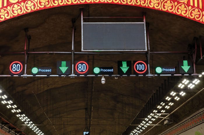 Blasting down the Mumbai-Nagpur expressway's Igatpuri Tunnel in a Mercedes AMG S 63
