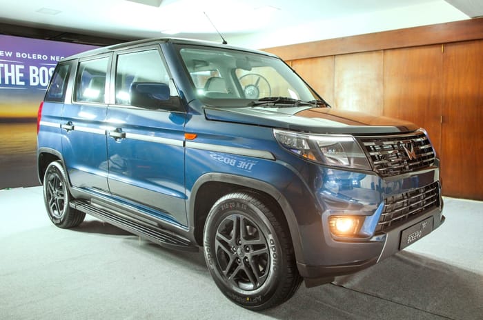 2025 Mahindra Bolero Neo front right side