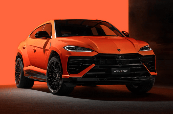 Lamborghini Urus SE plug-in hybrid SUV: your questions answered