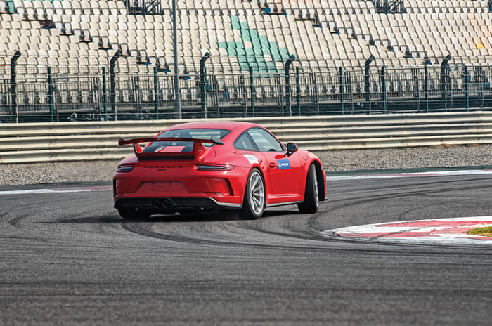 Porsche 911 GT3 BIC lap record Karthikeyan