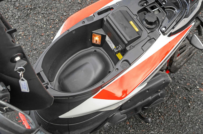 3 reasons to buy the Aprilia SR 175 and 2 to skip