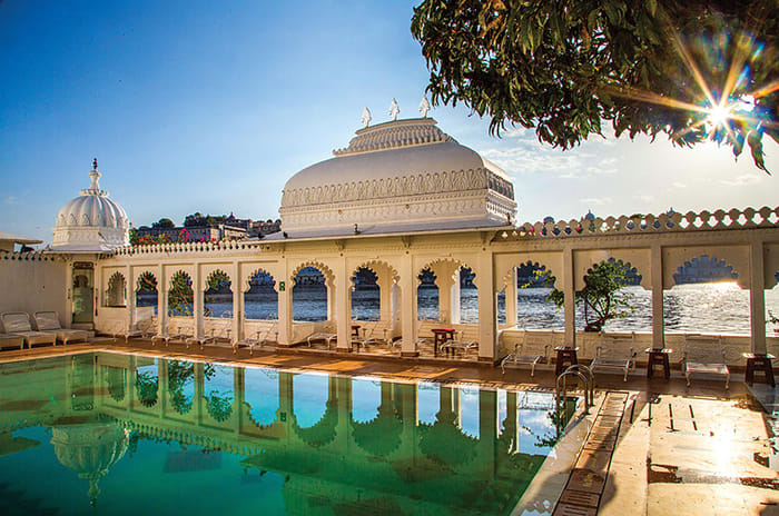 Audi A8: Fit For A King 