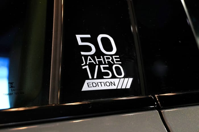 BMW 3 Series Jahre edition badge