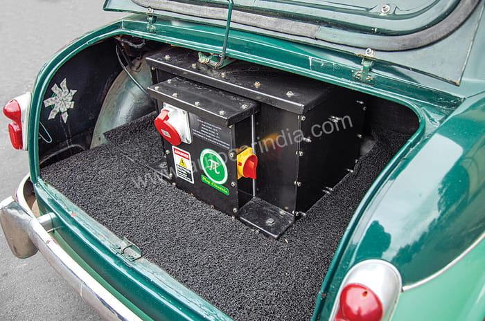 Volt Face: 1954 Fiat Millecento EV Restomod