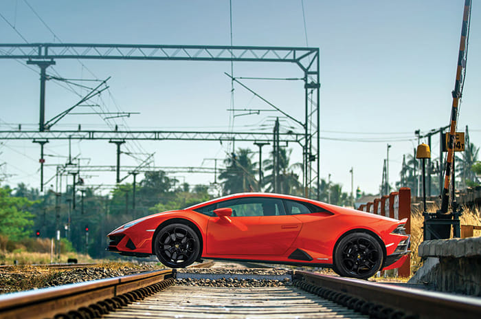 Southern Comfort:  A Lamborghini Huracán Evo in Kozhikode