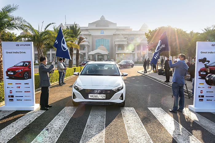 Hyundai i20 - Moments and movements in Malabar