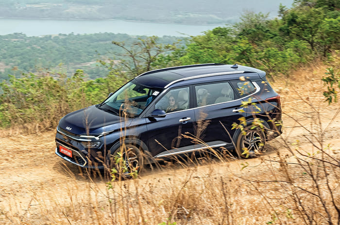 Playing it safe with the Kia Carens