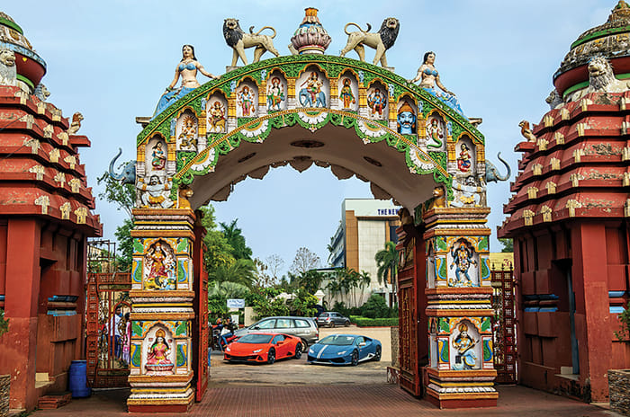 Surface To Air: Lamborghini Huracan in Bhubaneswar