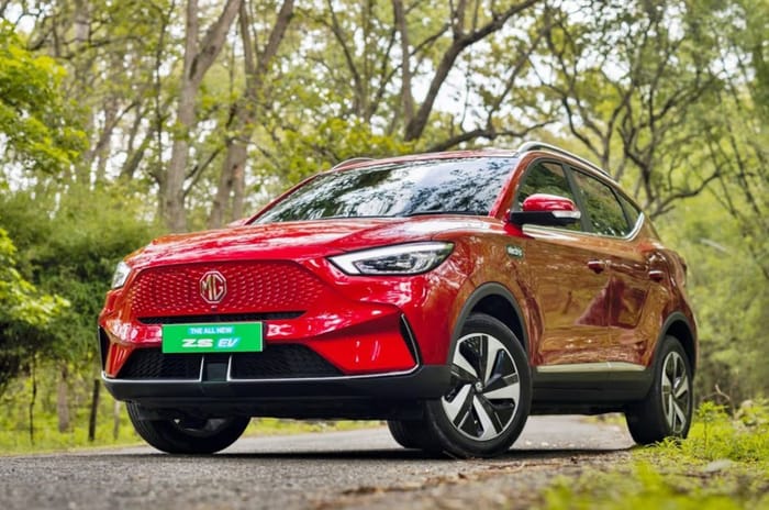 MG ZS EV front static