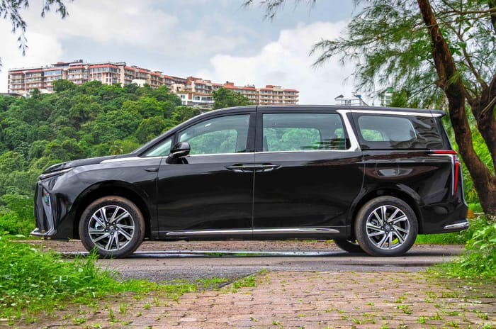 MG M9 electric MPV: 5 must know things before buying