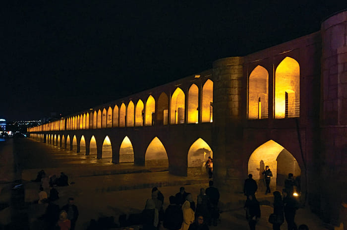 A driving adventure across Iran