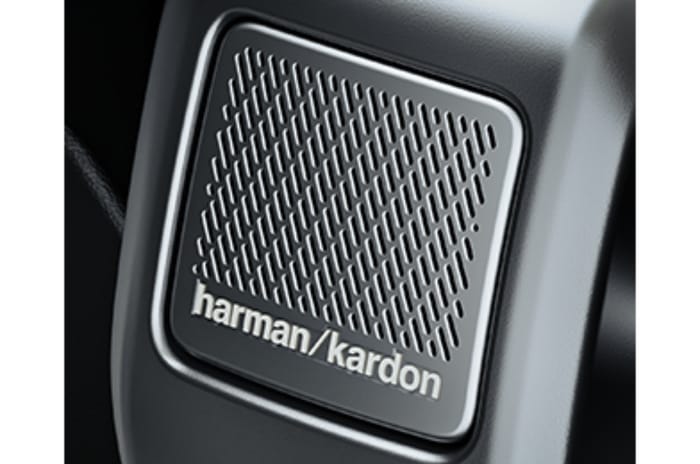 Mahindra Thar Roxx Harman Kardon