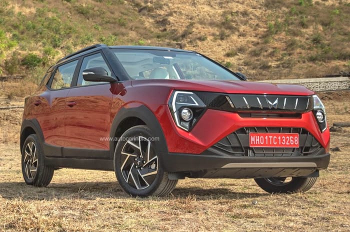 Mahindra XUV 3XO red color