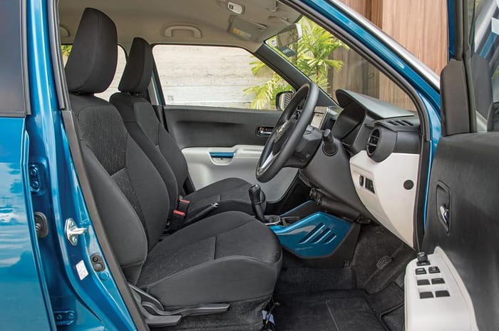 Maruti-Ignis-front-seats