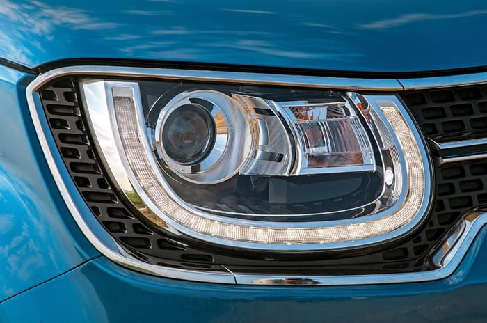 Maruti-Ignis-headlight