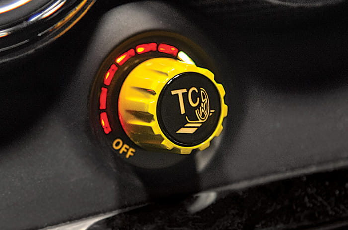 Mercedes-AMG GT R traction control