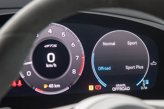 Porsche Cayenne GTS instrument cluster