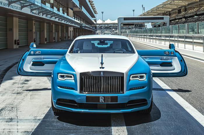 Rolls-Royce Wraith Black Badge: A close look