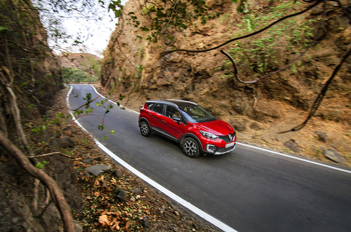 Back in time: Road tripping with the Renault Captur petrol