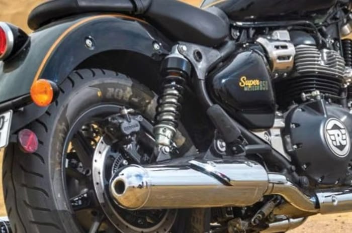Royal Enfield Super Meteor 650 rear suspension