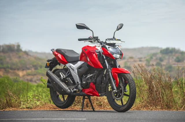 TVS Apache RTR 160 4V: Top 3 reasons to buy and 2 to skip