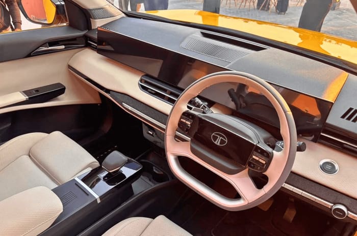 Tata Sierra interior Tata Sierra interior