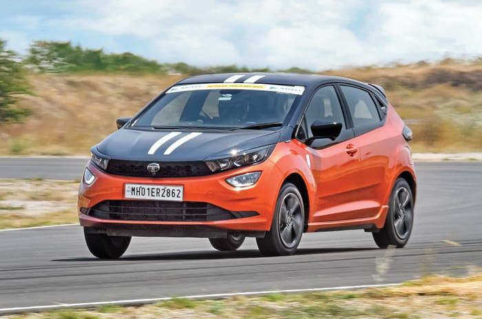 Autocar Track Day: best driver’s cars from 2025 at the CoASTT circuit