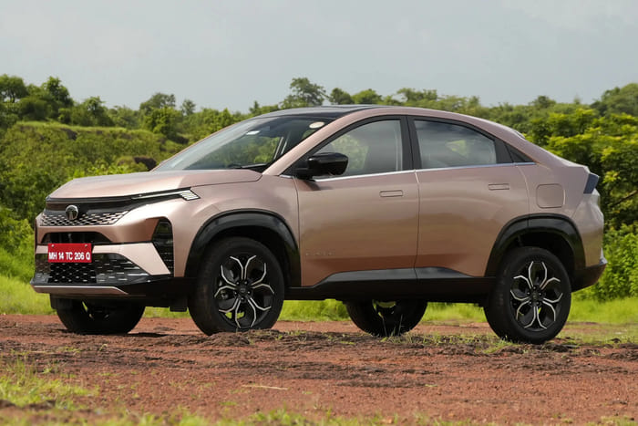 Tata Curvv side left static Tata Curvv side left static